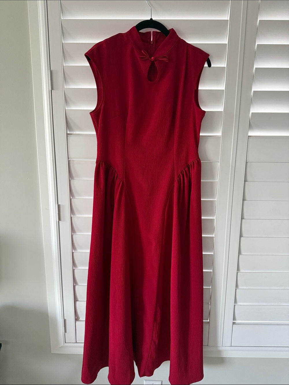 Red Sleeveless Maxi Dress
